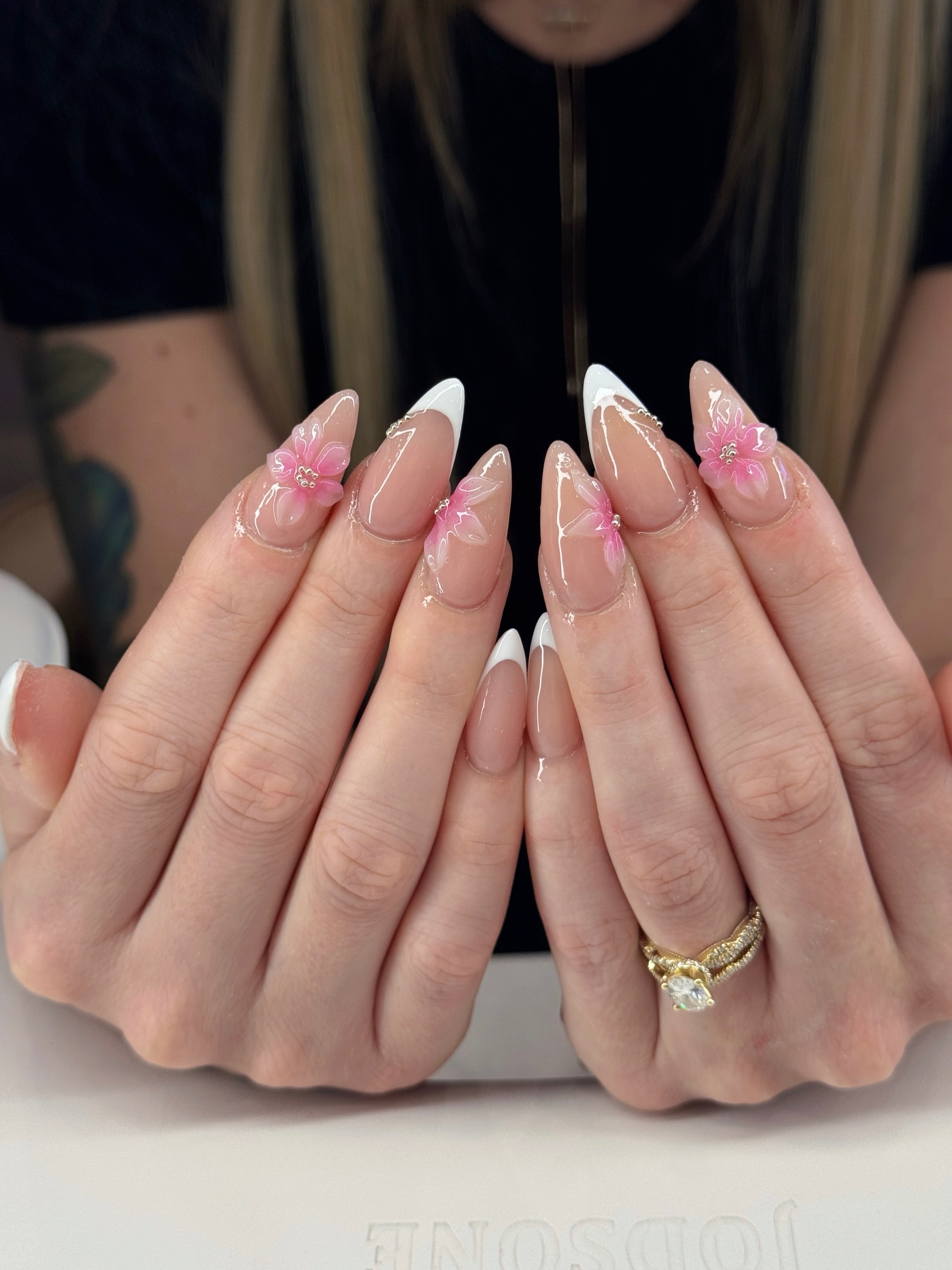Nail design 02 – Paradise 9