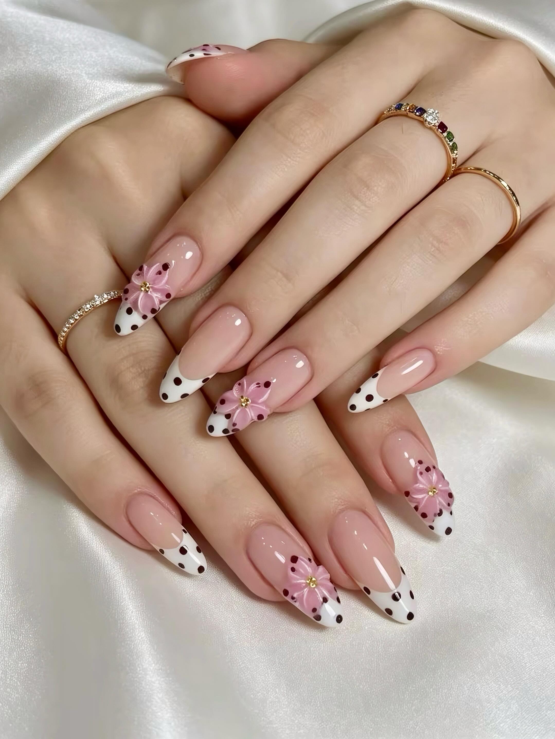 Nail design 04 – Paradise 9